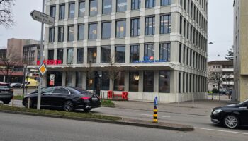 SBS Swiss Business School Kloten Switzerland